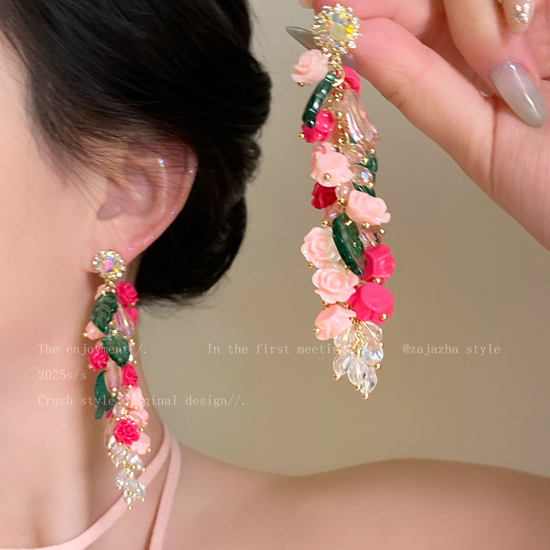 Stepping into a sea of flowers, retro flower zircon earrings, women's summer niche design, high-end earrings, exaggerated tassel earrings full figure