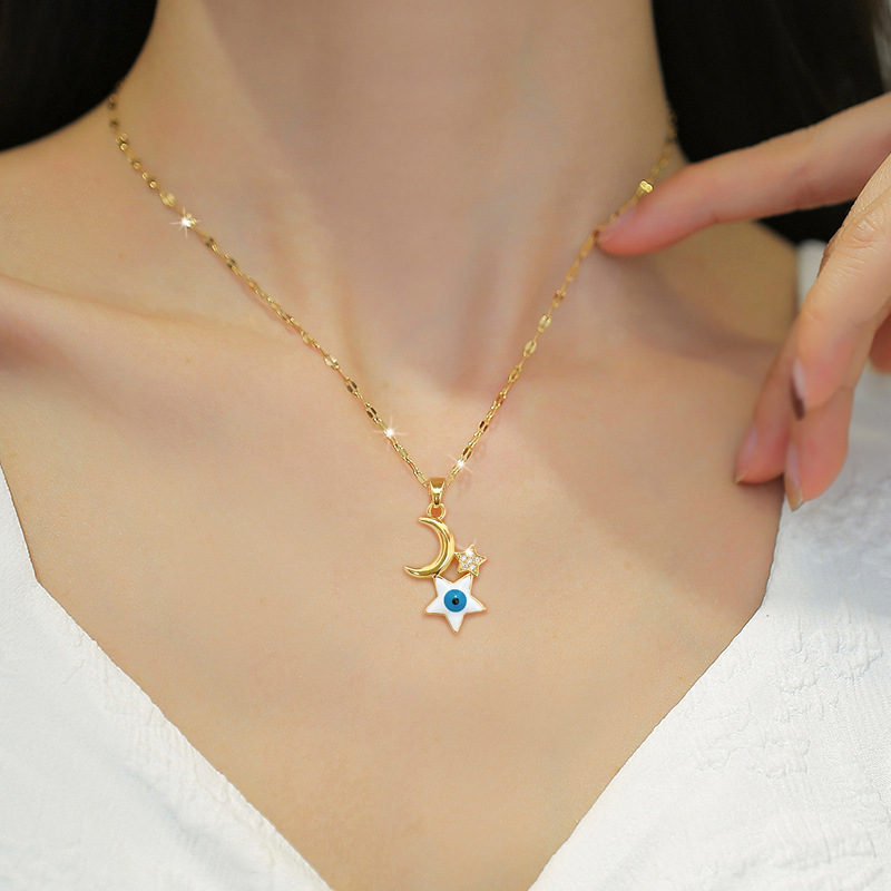 【 Titanium Steel 】 Star Moon Eyes, luxurious cross-border banquet and wedding necklace, versatile collarbone chain for female Internet celebrities, titanium steel details Picture