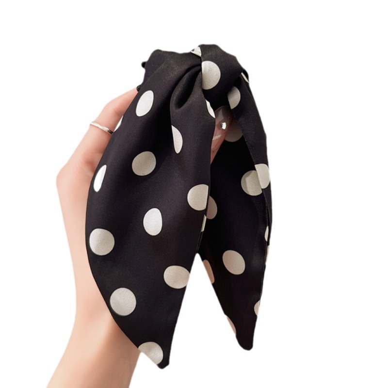 The Story of the Rose, the same polka dot ponytail grab clip, bow hair clip, updo shark clip for women as Liu Yifei and Huang Yimei Item Picture