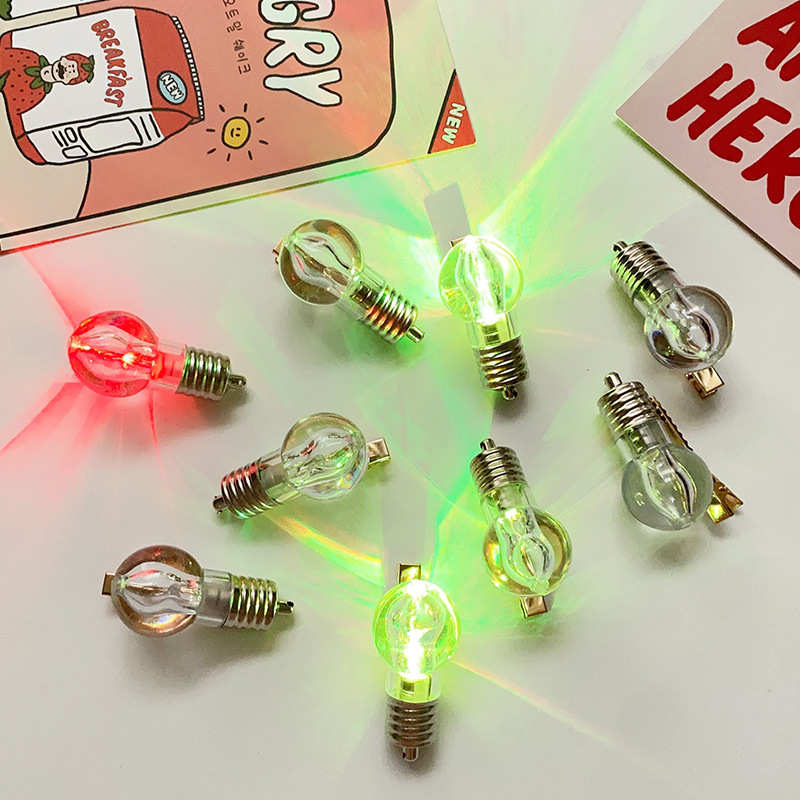 The 2022 new style of light bulb hairpin features a creative and fun dance-jumping design with a lit hairpin and a duckbill clip on the edge, which is quite amusing details Picture