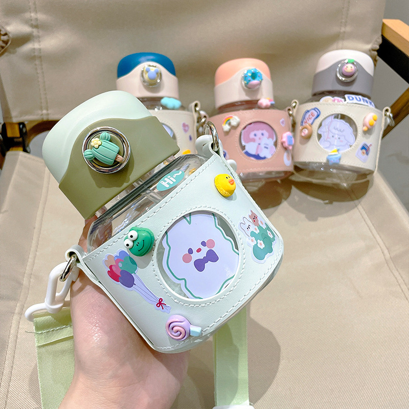 Children's straw cup with leather case, high appearance level, student baby water bottle, portable heat insulation, anti-drop, girlish heart, big belly water cup details Picture