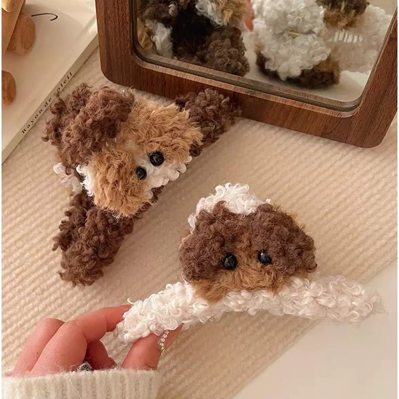 Cute curly puppy claw clip ~ Autumn and winter plush hair clip for women's back of the head 2024 new style gentle large shark clip details Picture