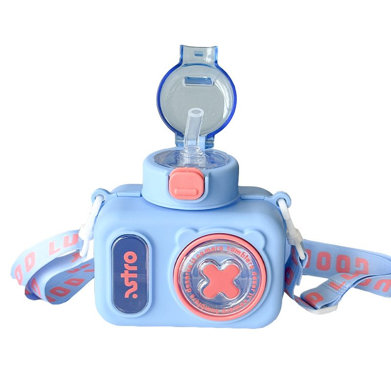 Creative camera children's water cup, high appearance level, durable plastic cup, cute, novel and fashionable for girls, wholesale straw cup Item Picture