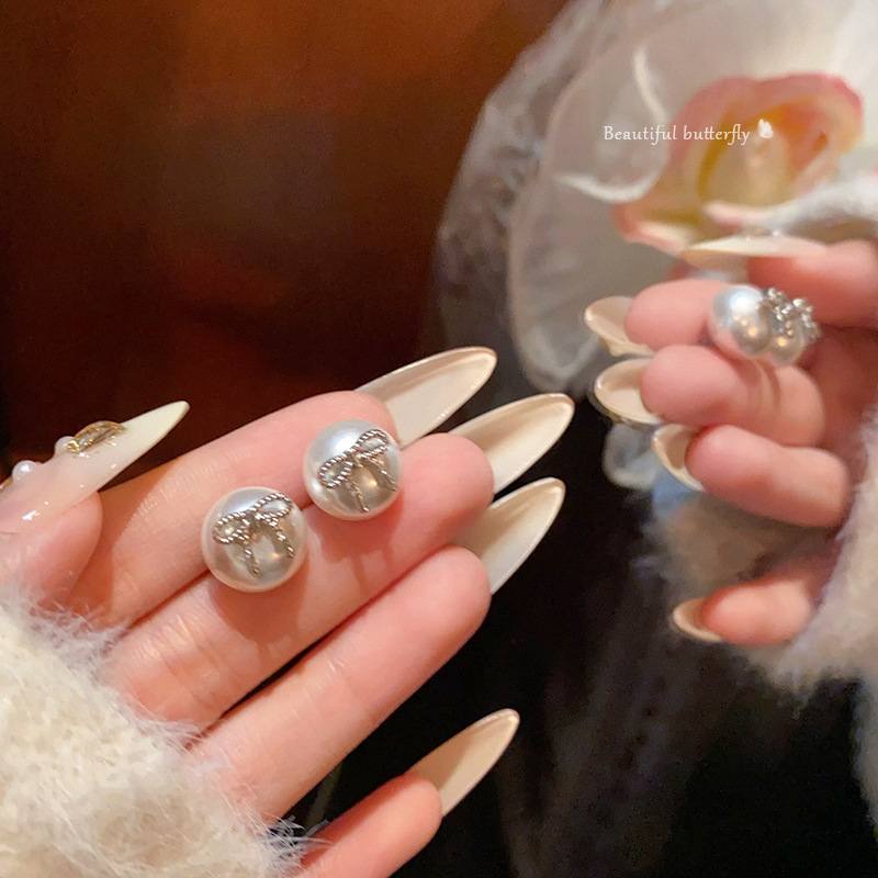 S925 Silver needle bow pearl Stud earrings for women, light luxury, versatile, elegant, high-end and grand autumn and winter earrings wholesale Specification drawing