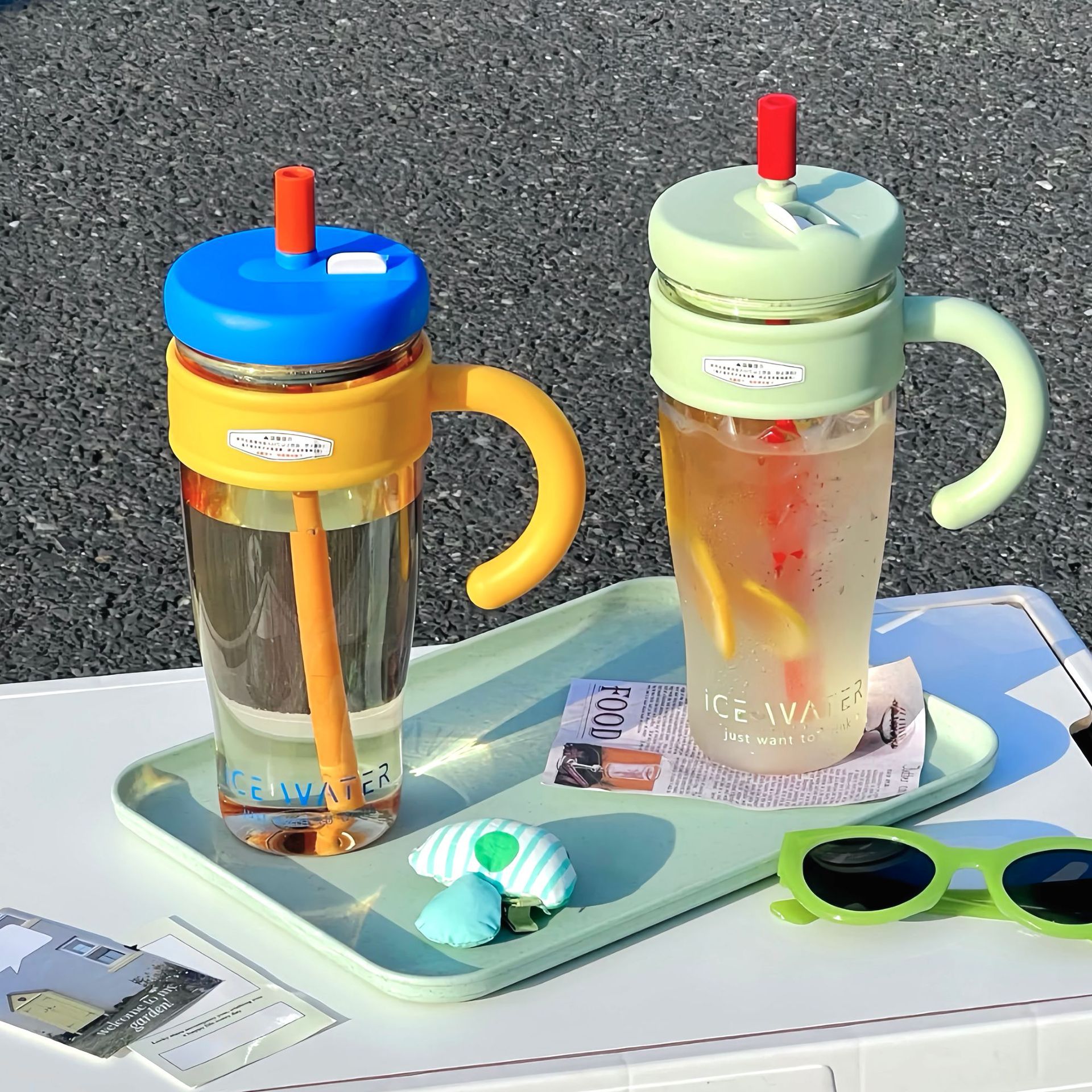 New summer office water cup with a simple and large-capacity ice cube, featuring a leak-proof handle and a household plastic straw cup Specification drawing