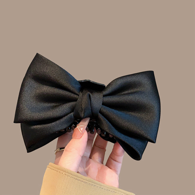 French design sense, exquisite pearl bow clip, high-end satin back ponytail clip, elegant large hair clip Specification drawing