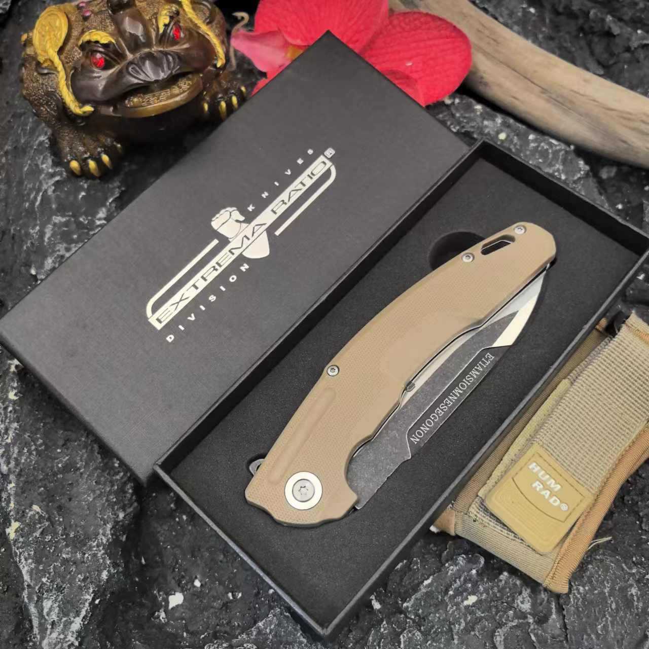 Extreme force Flying Fish Outdoor high-hardness folding knife, wilderness survival knife, portable tactical knife, camping knife collection undefined