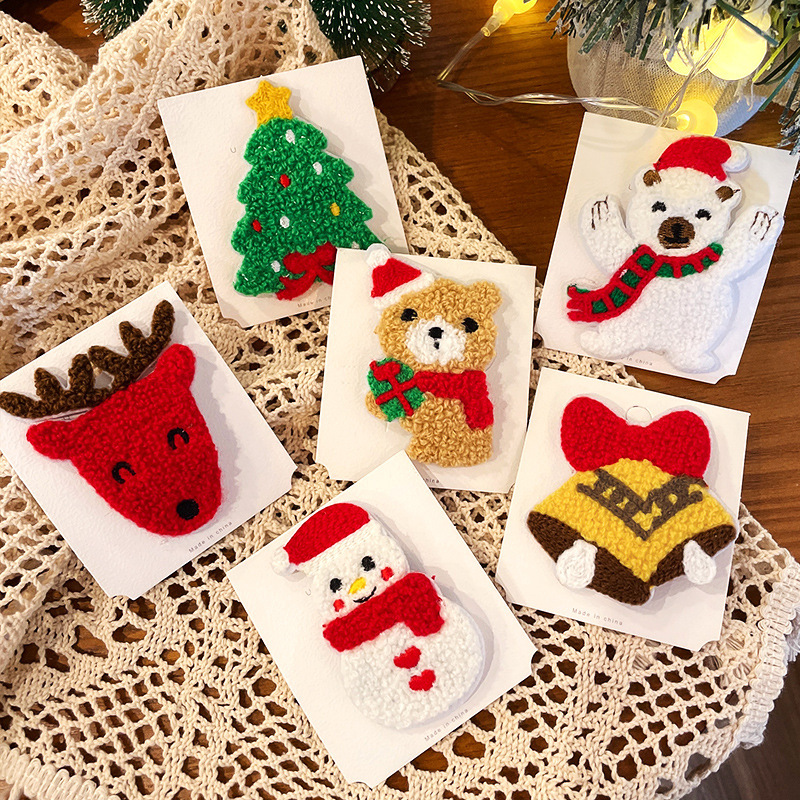 Christmas bear bell hairpin, cute cartoon bangs, BB girl hairpin, hair root edge, Japanese and Korean hair accessories, exquisite details Picture