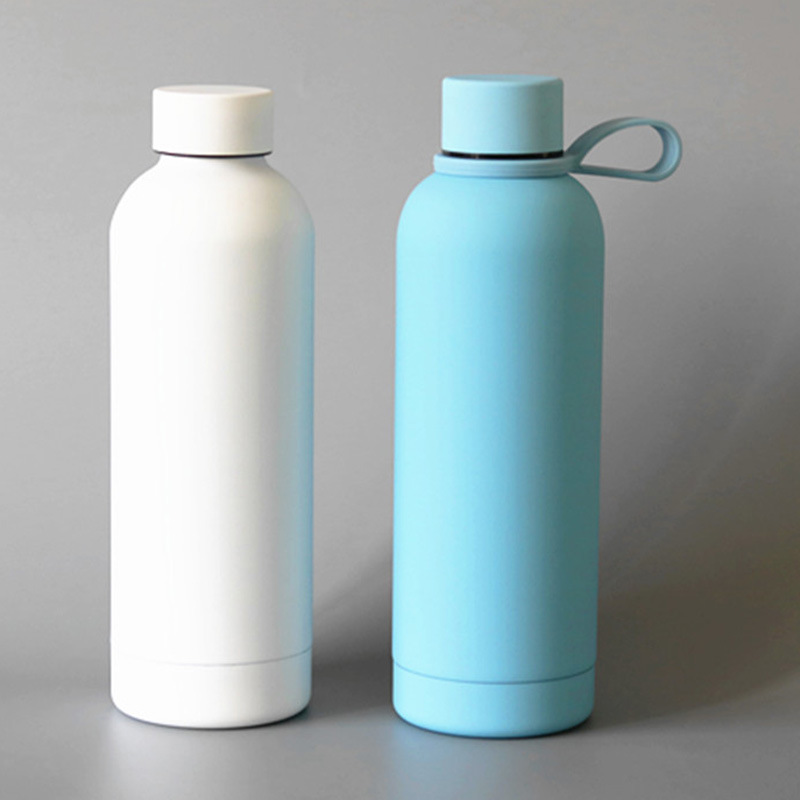 Large-capacity American-style small-mouthed bottles, stainless steel cola cups, rubber paint sports water cups, portable water bottles, outdoor thermos flasks Application Scenario