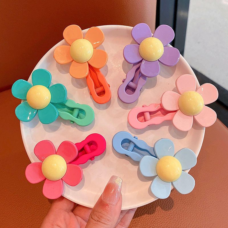 Children's flower hair clip, little girl side clip, exquisite side bangs clip, 2024 new style duckbill clip girls' hair accessory full figure