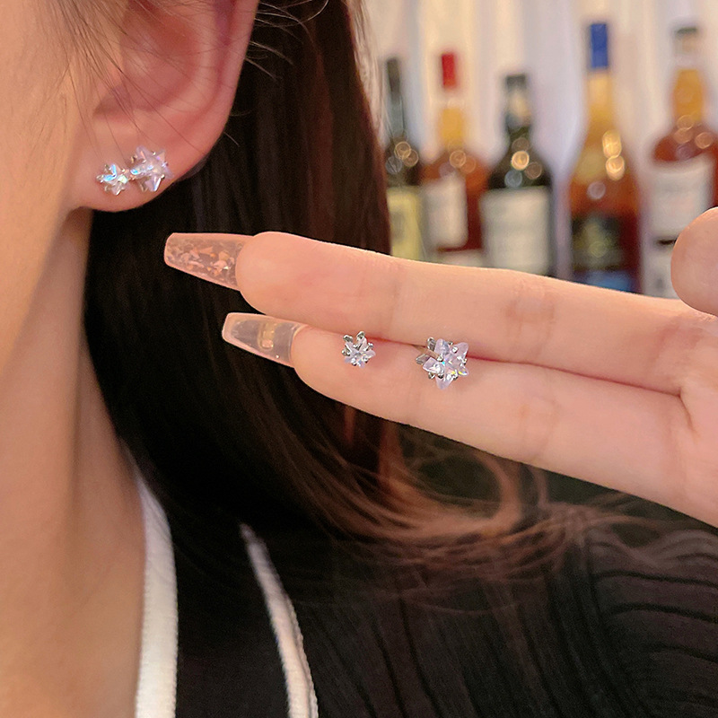 S925 Silver Needle Exquisite Zircon star Earrings, women's cold style, simple and high-end feel, five-pointed star stud earrings wholesale details Picture
