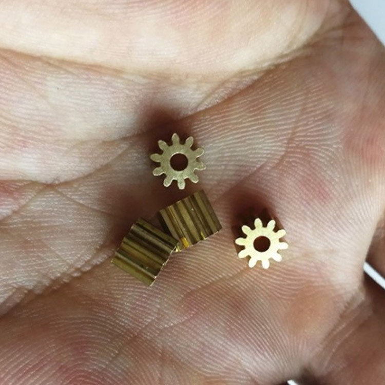 Copper gear 0.5 module, 10 teeth, 2mm hole, 102A toy motor main shaft gear accessories, 6mm outer diameter Specification drawing