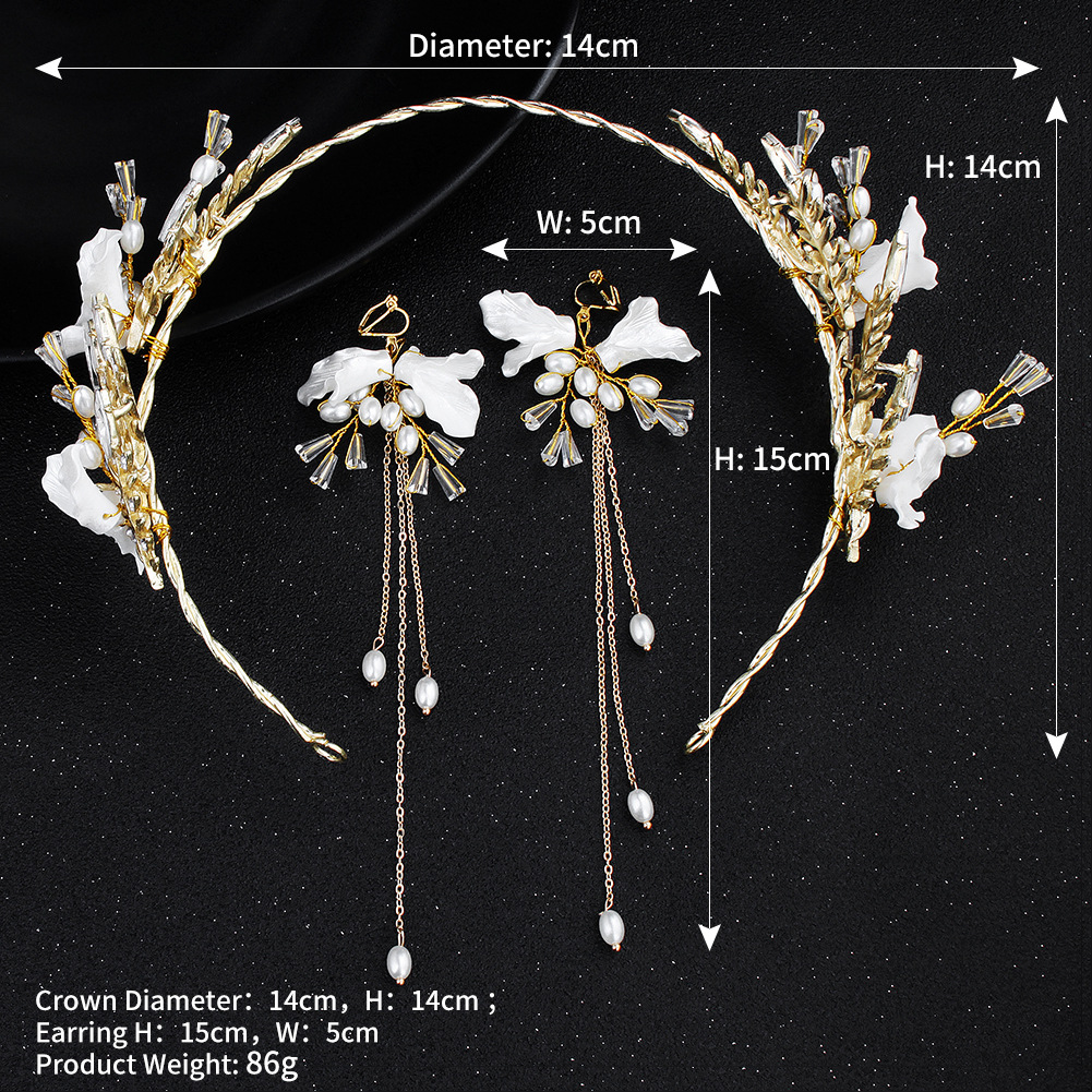 Korean-style bride accessories, wedding dress, crystal hair flower, alloy earrings, crown, exquisite dress, pearl ear clips, hair band set Application Scenario