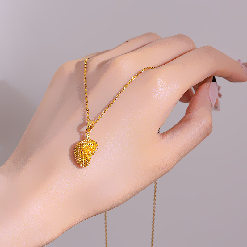 A Douyin hit durian necklace with a unique female design that will last a lifetime. Titanium steel coldbone chain, a popular gift for the Qixi Festival Specification drawing