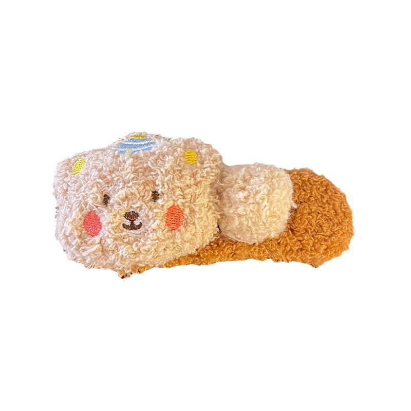 Autumn and winter plush little bear duckbill hair clip, cute large bun hair clip, back of the head side hair clip headwear Item Picture
