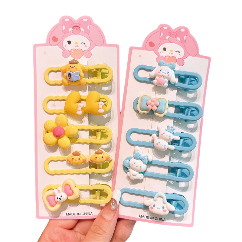 Sanrio cartoon hair clips, little girl hair accessories, cute children's hair clips, headwear, baby side bangs clips, no damage to hair Item Picture