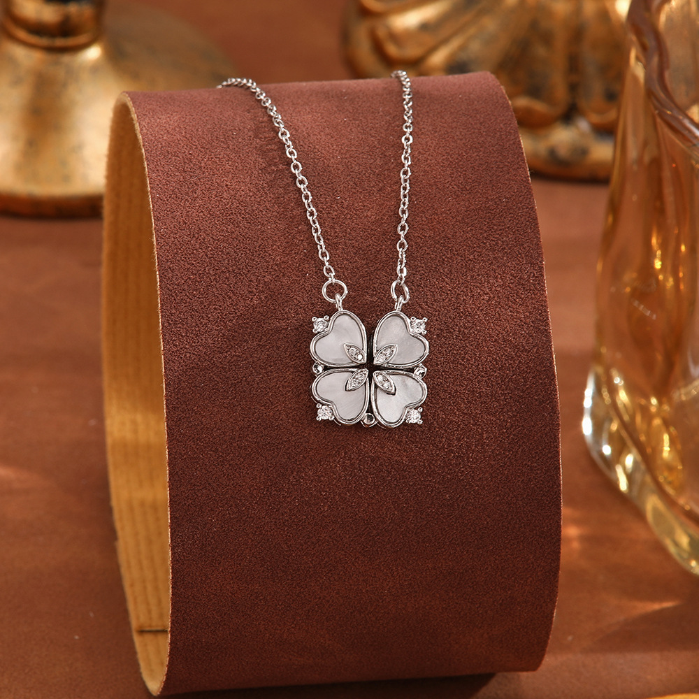 European and American light luxury simple titanium steel necklace for women's fashion light luxury silver copper micro-inlaid pendant full of diamonds high-end collarbone chain details Picture