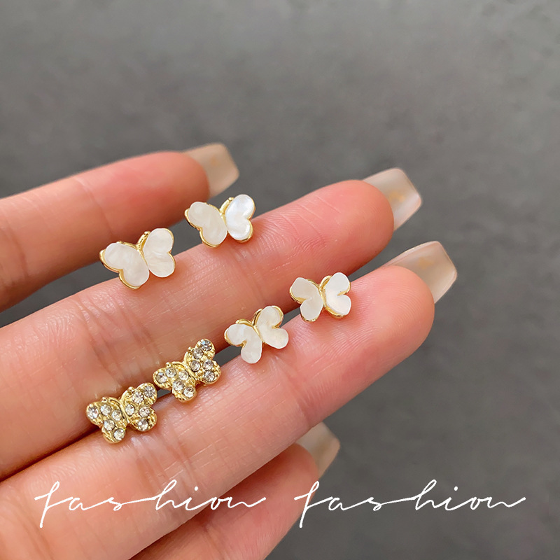 Fashionable butterfly Zircon set stud earrings for women, a new bestseller in 2025, with a light luxury design sense and elegant earrings details Picture