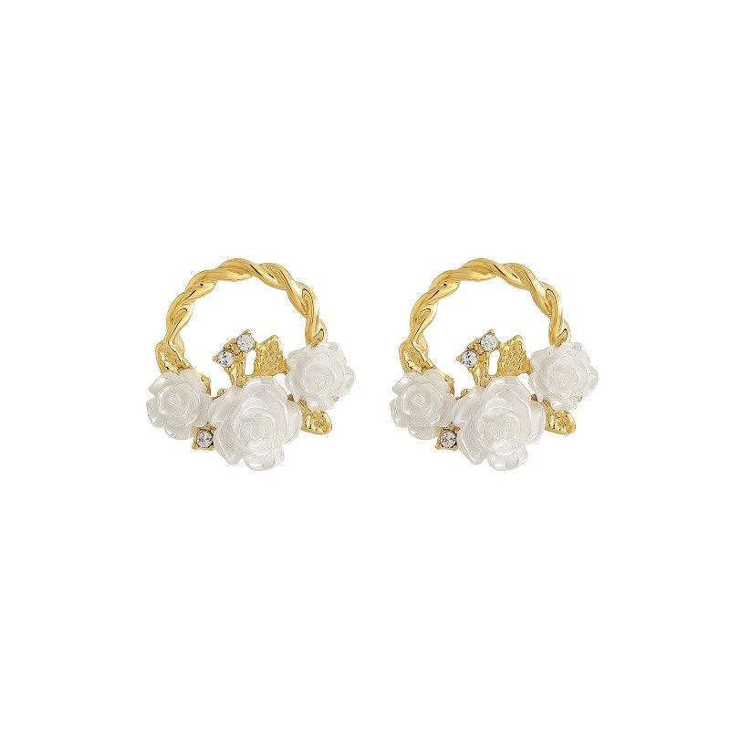 The 2025 new best-selling unique camellia stud earrings, women's golden flower basket earrings, design sense, niche and elegant earrings Item Picture