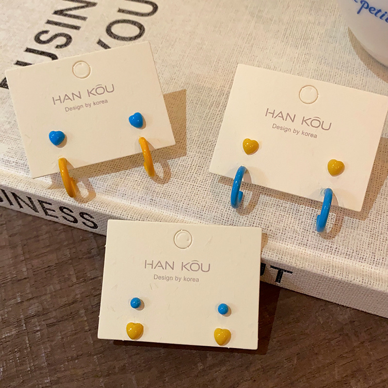 Dopamine candy-colored little bean stud earrings, super fairy-like, versatile, elegant and simple student ear piercing set earrings for women Specification drawing