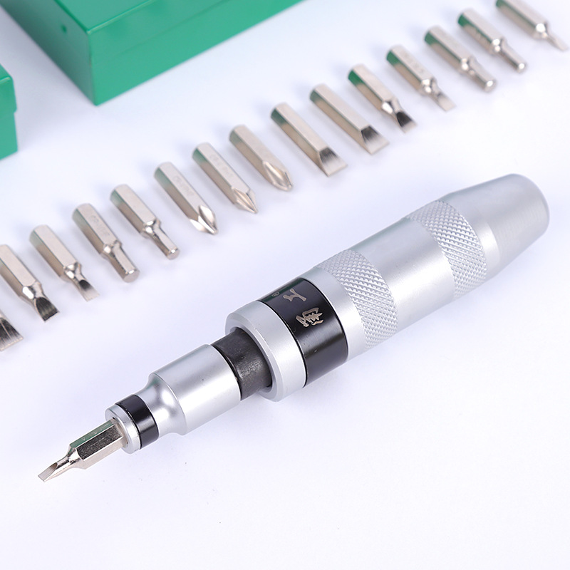 Factory wholesale 13-piece set of impact screw screwdrivers, iron box screwdriver sets, combination impact hardware screwdrivers Application Scenario
