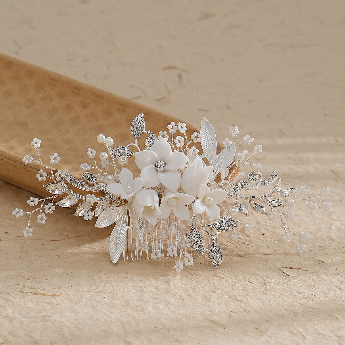 Mianino's new Mianino beaded hair comb, Korean-style handcrafted ceramic flower arrangement comb, bridal dress accessories and headwear Specification drawing