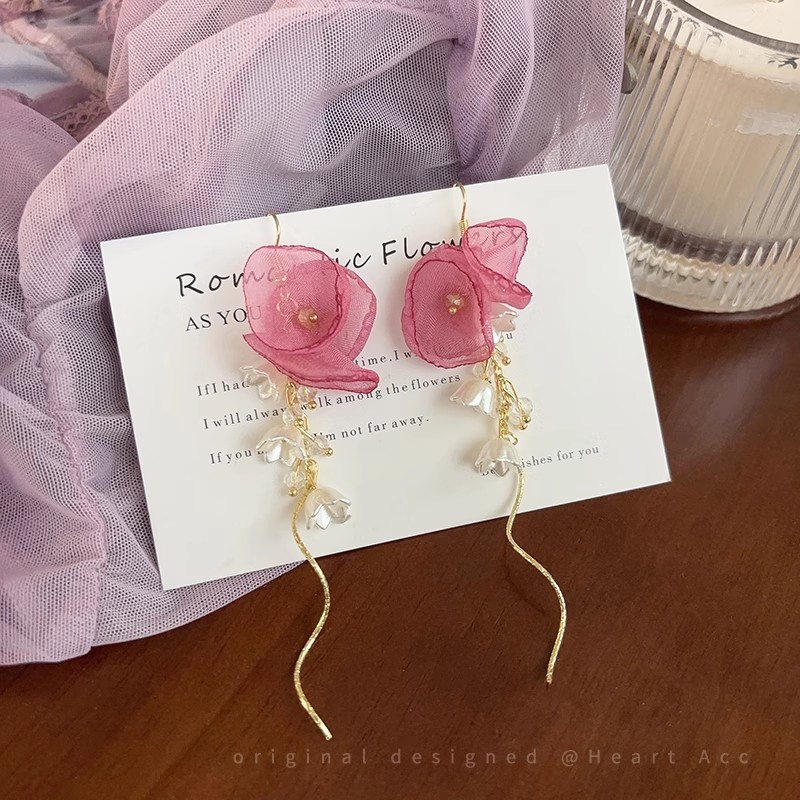 Pink chiffon flower tassel earrings, women's French vacation style long earrings, unique design sense, exaggerated earrings details Picture