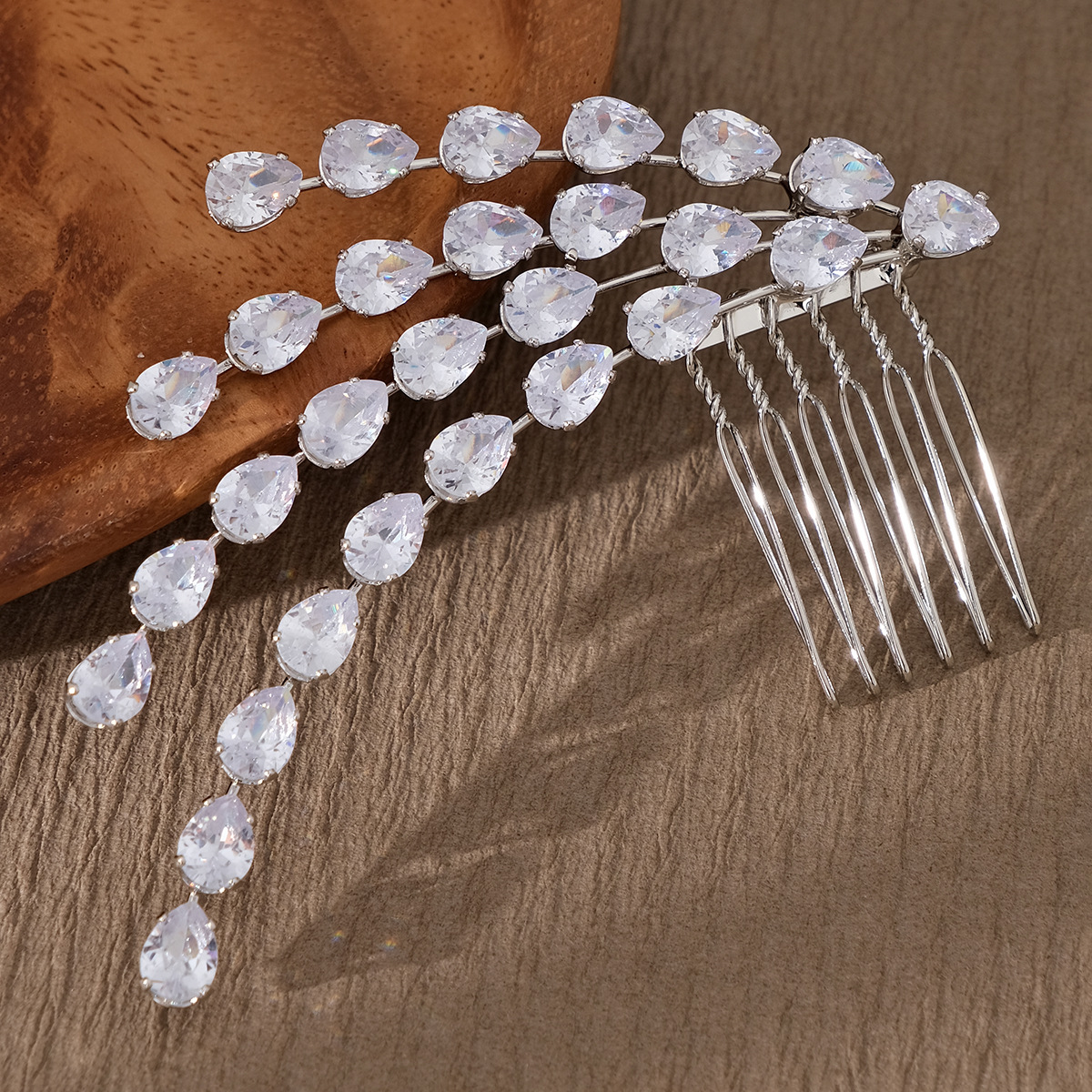 New European and American bridal headwear, zircon hair comb, high-end and versatile wedding accessory, crystal zircon hair bun comb for women details Picture