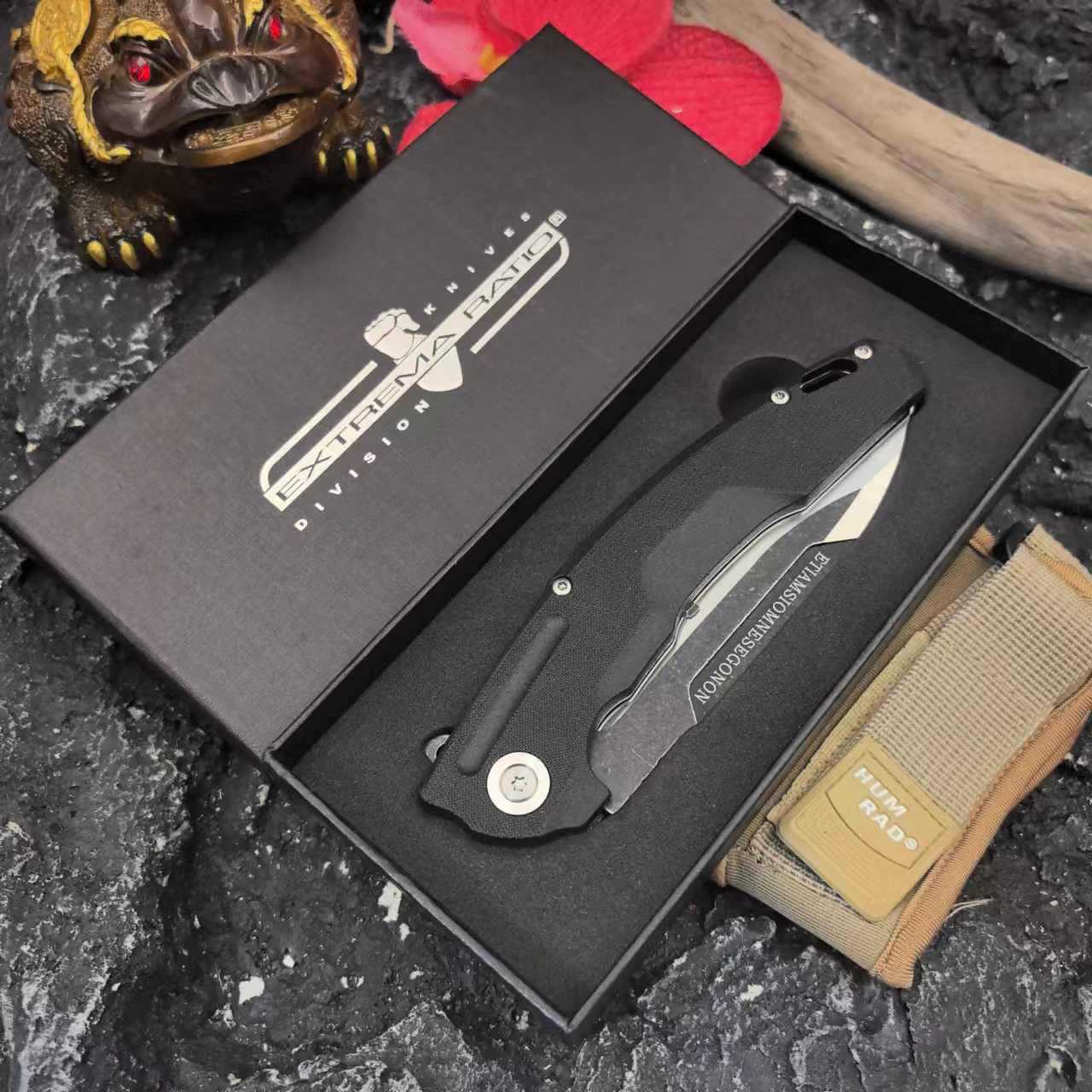 Extreme force Flying Fish Outdoor high-hardness folding knife, wilderness survival knife, portable tactical knife, camping knife collection undefined