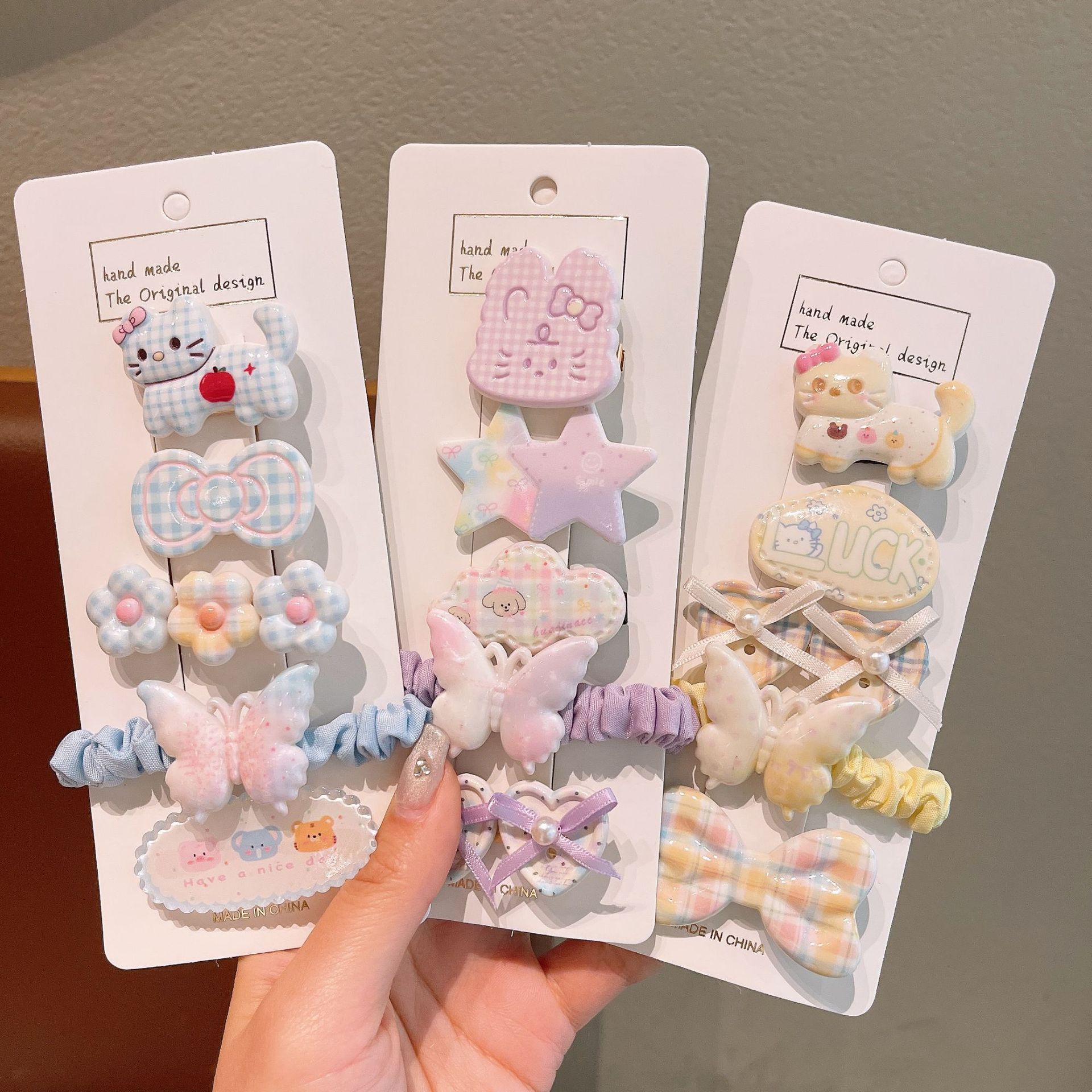 New children's checkered butterfly hair clips and hair bands, sweet and girlish, high appearance level, versatile bangs, side clips, hair clips and hair accessories full figure