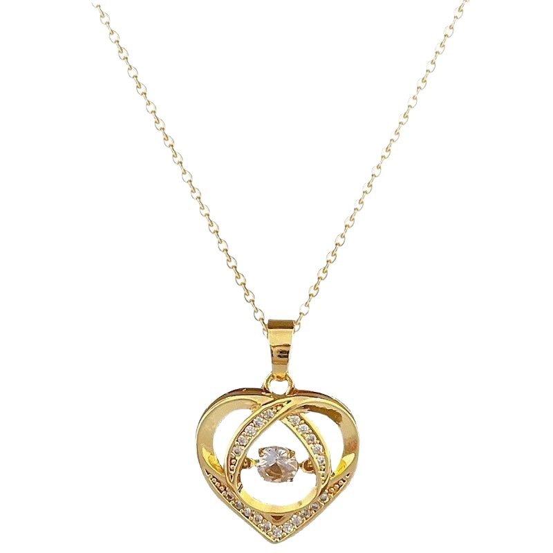 This Korean version of the best-selling, fashionable and dynamic heart titanium steel necklace exudes a light luxury and elegant charm as a collarbone chain accessory for your girlfriend Item Picture
