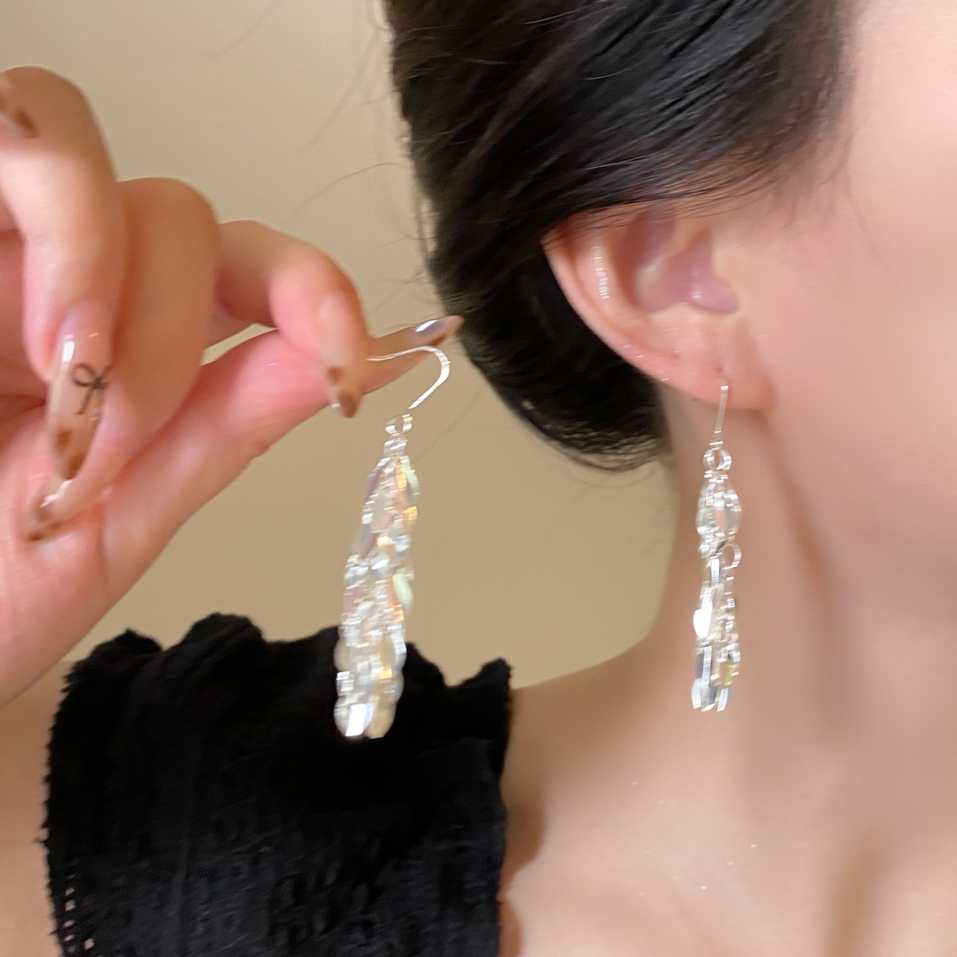 Sparkling wheat ear tassel Earrings for Women 2025 New bestseller, high-end and elegant long earrings, unique earrings details Picture