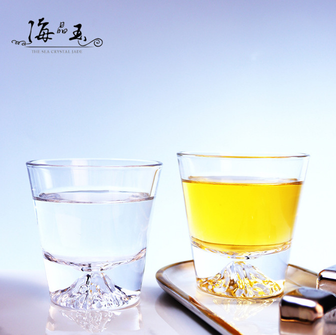 Japanese Mount Fuji glass cup, frosted ins Snow Mountain cup, household transparent breakfast milk cup, whisky cup full figure