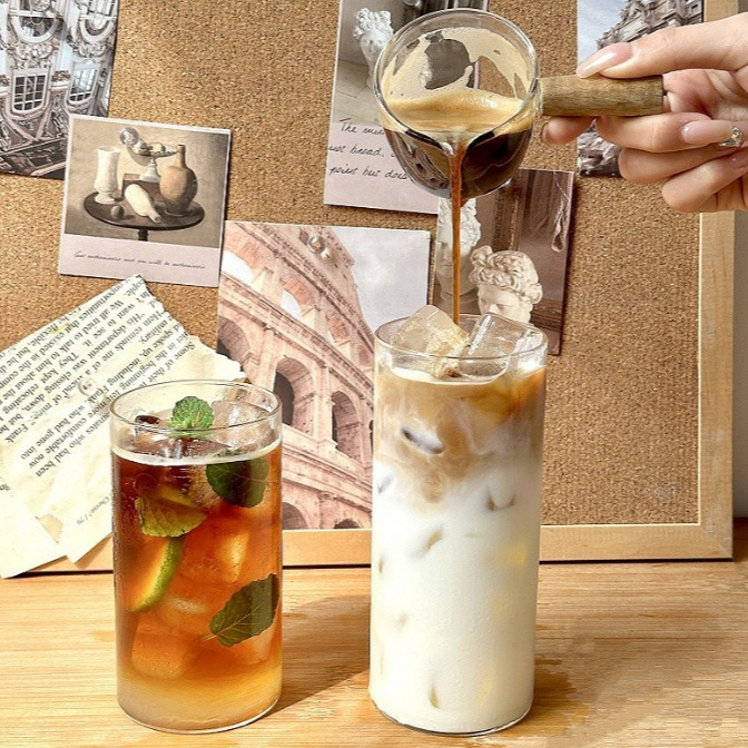 Ins-style coffee shop, transparent glass coffee cups, square juice cold drinks, breakfast milk cups, fruit tea cups Specification drawing