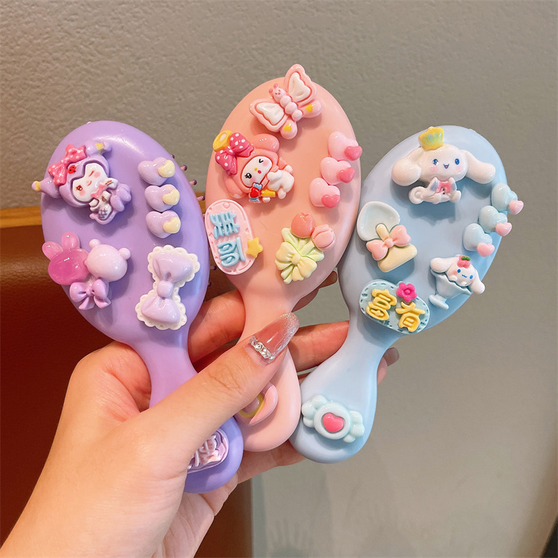 Sanrio children's air cushion massage comb for little girls, hair-safe comb for girls, high skull top fluffy air cushion comb details Picture
