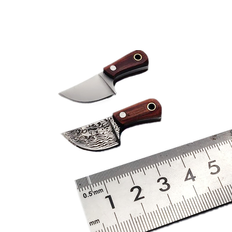 Keychains, small kitchen knives, mini knives, gift knives, express delivery knives, portable knives, key knives, non-folding knives, pendants, accessories full figure