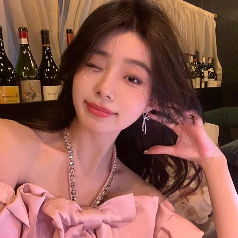 925 Silver Needle tassel Bow Earrings, a best-selling unique earring for women, exuding a light luxury and high-end charm. Stud earrings for women Specification drawing