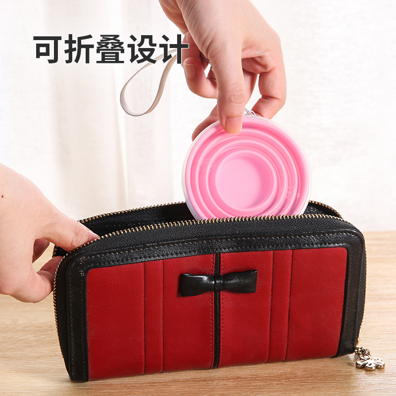 Outdoor sports silicone water cup, portable foldable cup for business trips, multi-functional telescopic mouthwash cup for travel Application Scenario