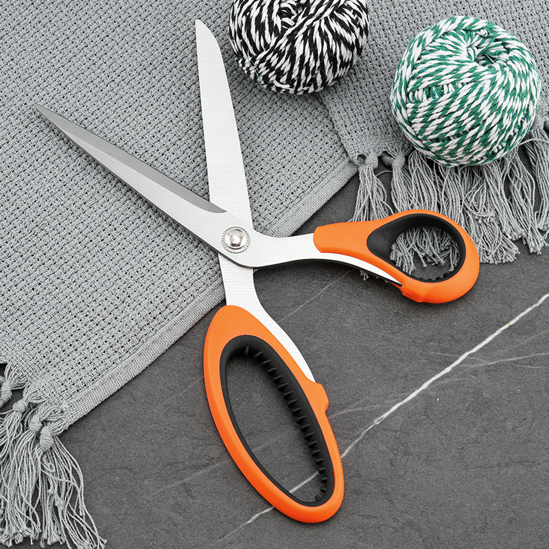 Factory wholesale stainless steel tailor scissors, hand clothing scissors, household scissors, sewing and cutting clothes scissors, tool scissors Application Scenario
