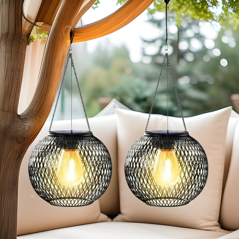 Cross-border outdoor solar garden light, grid-shaped suspended solar outdoor garden light, garden metal hanging light installation full figure