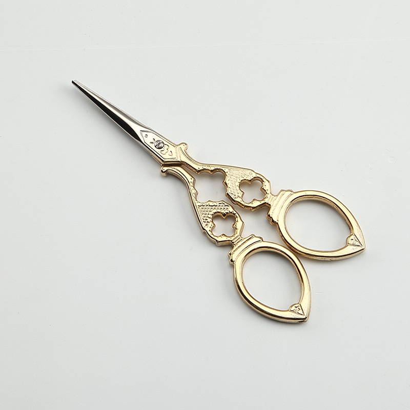 Wholesale of Xinyi scissors, retro scissors, gold-plated embroidered scissors, stainless steel mini scissors, and antique pointed scissors details Picture
