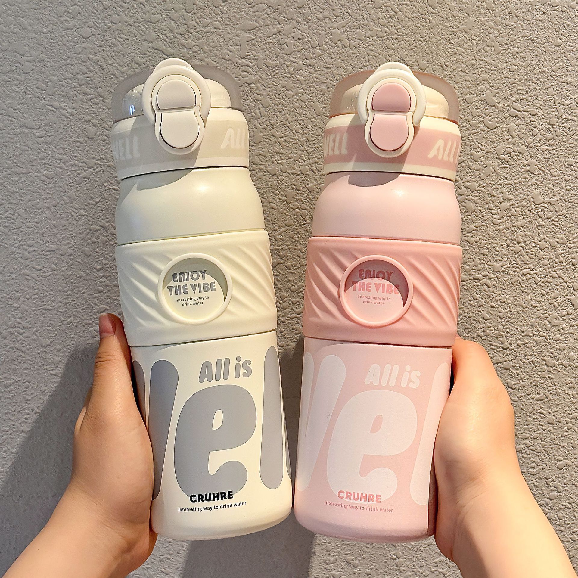 The WELL simple dual-drink thermos cup with a high aesthetic level features a lock design and a sturdy handle for easy carrying. It is a straw cup Specification drawing