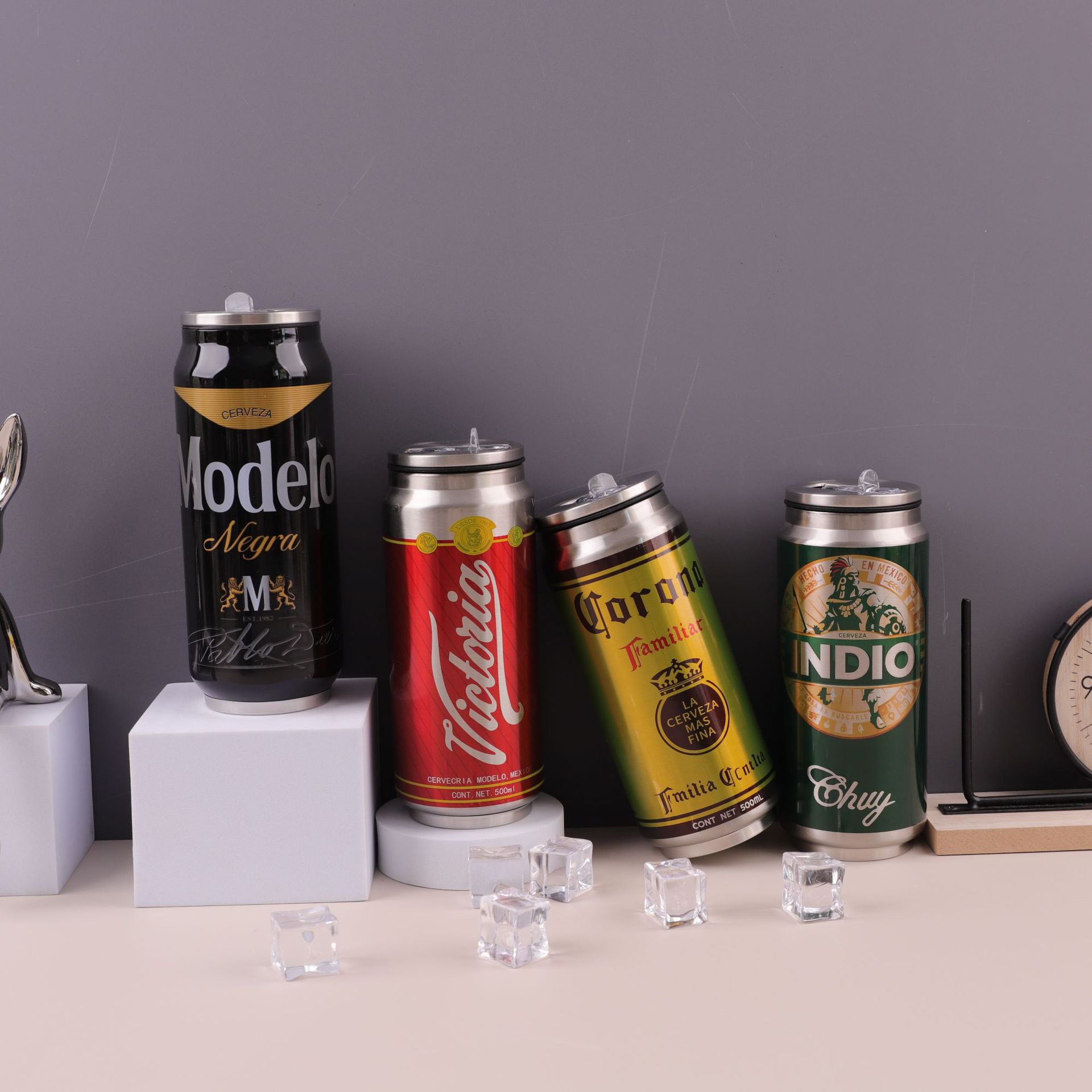 Cross-border creative American-style cans, 304 stainless steel insulated straw cups, beer and cola cups, portable car cups Application Scenario