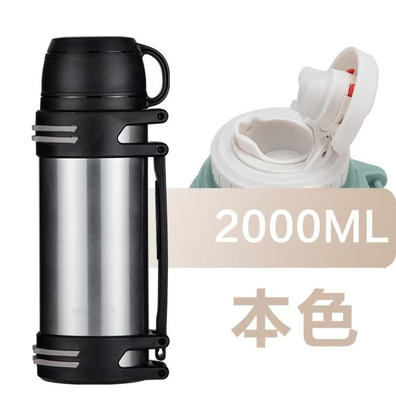 304 stainless steel hot water kettle, car large-capacity outdoor travel kettle, press out water, back strap hot water kettle, insulated cup Application Scenario