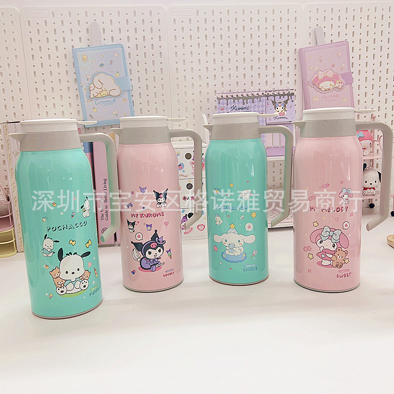 The new cartoon large-capacity 304 stainless steel hot water kettle with a handle is a portable outdoor household cold water kettle full figure