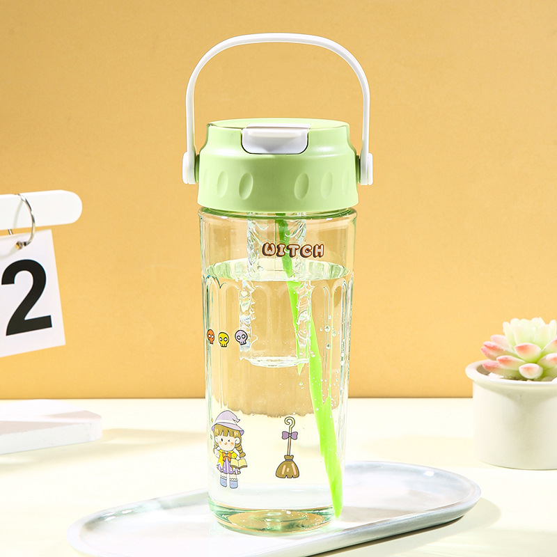 Cartoon diy portable hand-held plastic cup with filter, large-capacity hand-held straw cup, fitness portable sports water cup Application Scenario