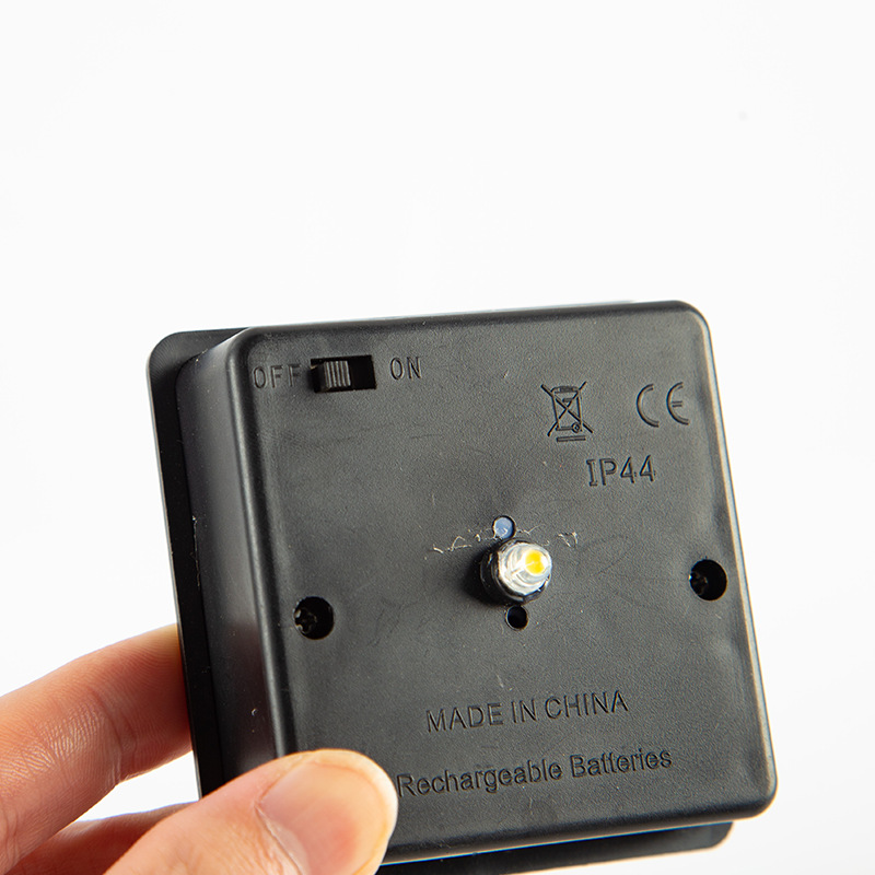 7.1X7.1cm square solar cell box, luminous display accessory, outdoor waterproof electronic accessory Specification drawing