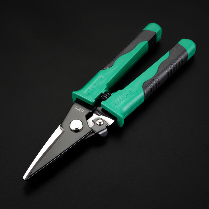 Iron scissors, multi-functional iron sheet shears, steel wire, iron sheet, manual metal keel, decoration, strong aluminum plate special shears Application Scenario