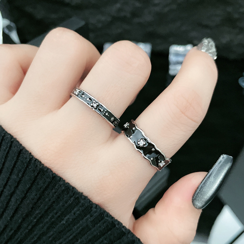 Cold style, niche texture, dark glazed open ring for women, high-end punk, star-shaped, versatile couple rings details Picture
