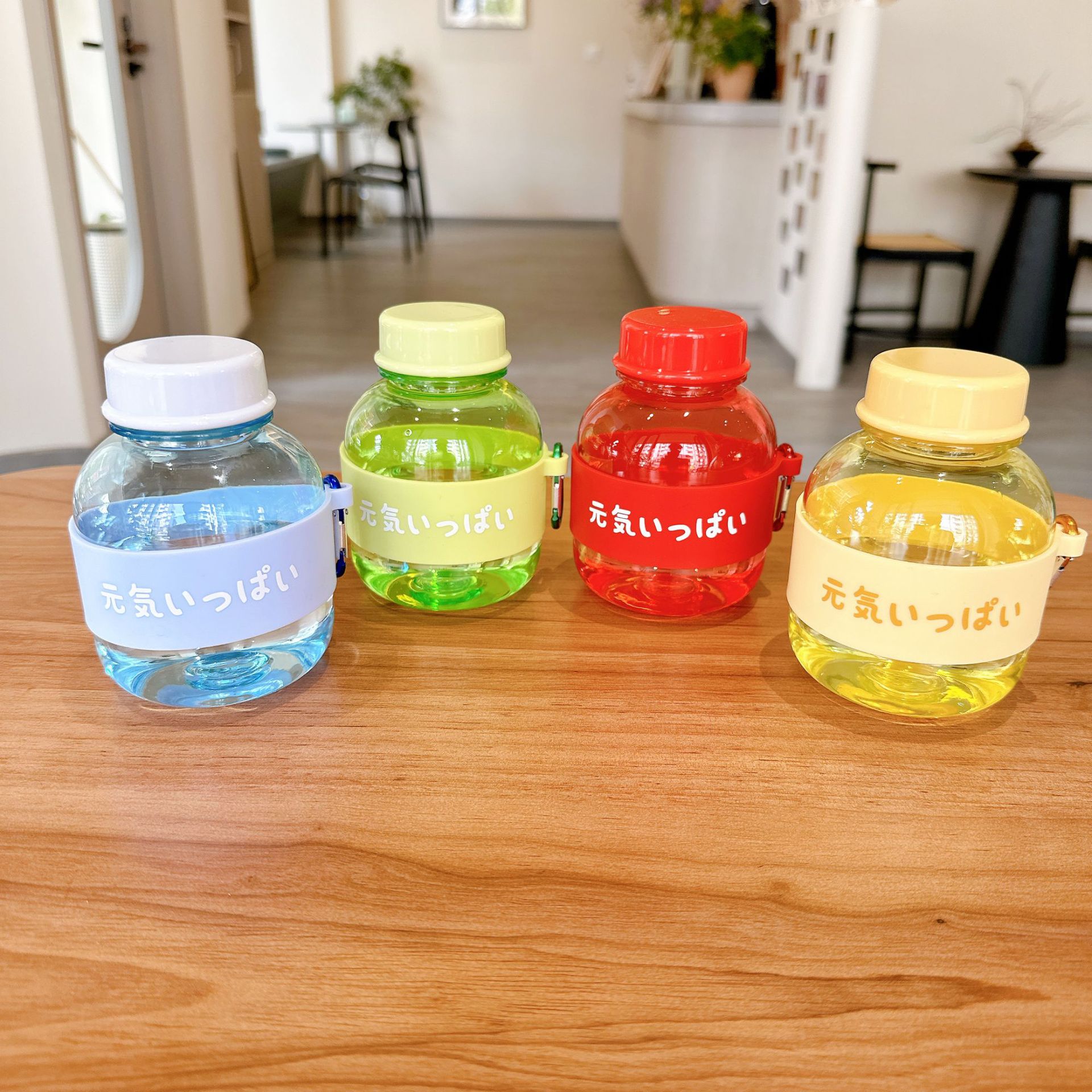 Small pocket water cup, small-capacity portable mini plastic cup, Japanese student-style fun direct drinking ins cup gift details Picture